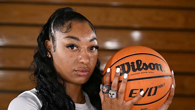 Kennedy Smith Etiwanda 2023-24 Photo Shoot Photo-Heston Quan21